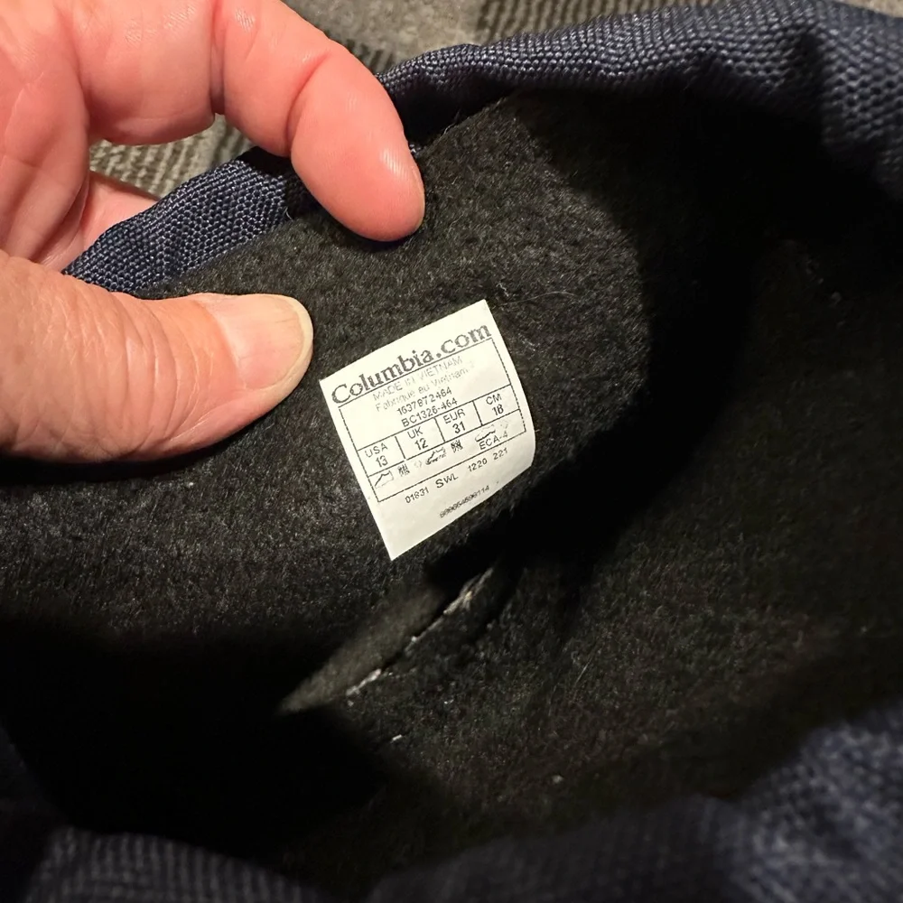 Columbia winter boots and boys size 13 - Picture 5 of 8